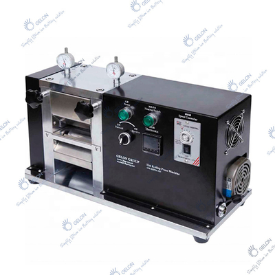 De Persmachine HRC62 van de elektrodenrol met het Verwarmen voor Lithium Ion Battery Producing