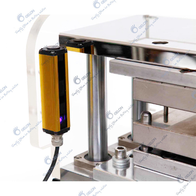 Het semi Autoal laminated film forming machine-Geval die van de Zakcel Machine vormen