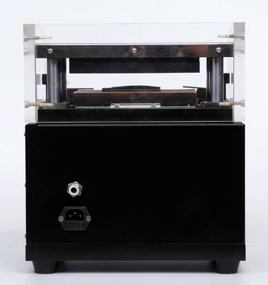 De compacte Snijder van de Precisie Pneumatische Matrijs met een de Elektrodensnijmachine van de Paarmatrijs voor het Onderzoek GN-S100p van de Zakbatterij