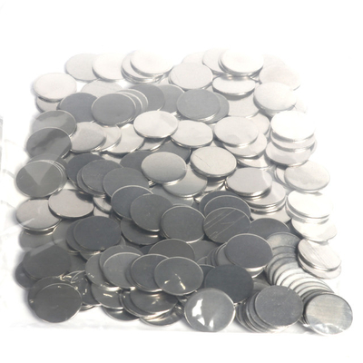 De zilverachtige Witte Gevallen van het Muntstukcellen van Lithiumion battery material CR20XX