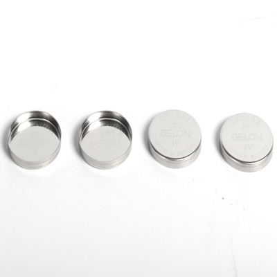 De zilverachtige Witte Gevallen van het Muntstukcellen van Lithiumion battery material CR20XX