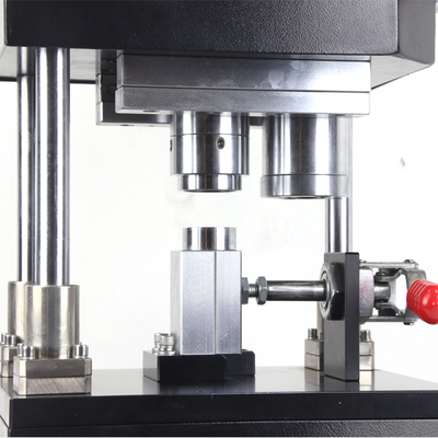 18650 26650 21700 van het de Machinelaboratorium van de 32650 Cilindercel Plooiend van het de Batterijonderzoek de Desktopmateriaal